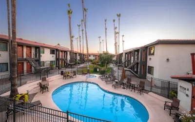 Scottsdale's premium short term getaway, Fully furnished 1 bedroom homes, FREE Golf, cable, utilities, Wi-Fi, parking, pool, and bike trails- Unit 241