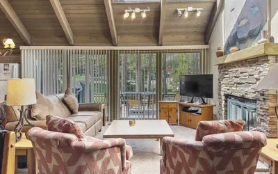 Breckenridge Spacious Mill Run 5 Townhouse