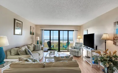 Magnificent Gulf Front Condo Located Directly on the Ocean