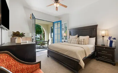 Deluxe King Casita Condo with Access to Outdoor Resort-Style Pool