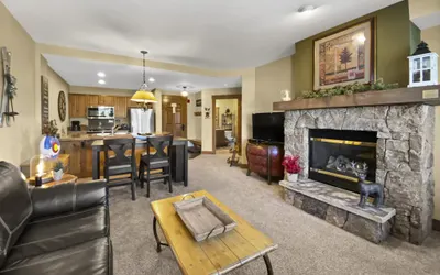 Mountain Thunder Lodge 1213