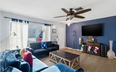 The Lake Home - PET FRIENDLY!  A Beautiful Oasis In The Heart Of Florida!