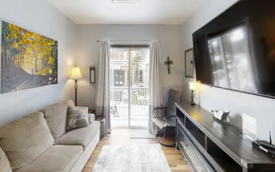 Expedition Station 115 - Cozy Mountain Oasis!