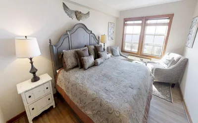 Rimfire #210B - Close to it all - the Slopes, the Village, even Restaurants and Shops - plus Heated Underground Parking!