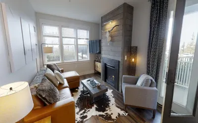 Seneca #020 - Prime Location - enjoy the hot tub or outdoor fireplace - Underground heated parking provided!