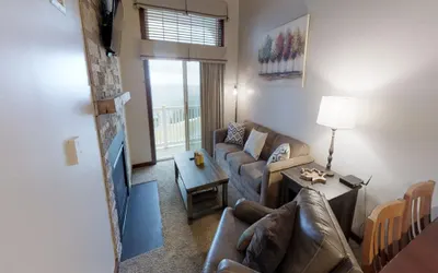 Ski In / Ski Out Allegheny Condo - Great views!