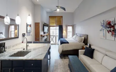 Rimfire #462 - Wide Open Spaces Await in this Airy Mountain Top Retreat