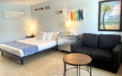 Beachgate Condo Suites and Hotel 435