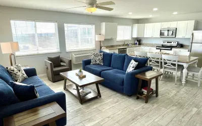 Beachgate Condo Suites and Hotel 227