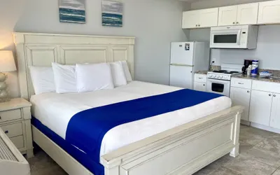 Beachgate Condo Suites and Hotel 226