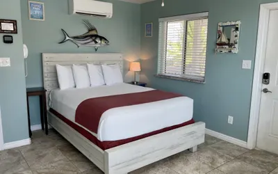 Beachgate Condo Suites and Hotel 232+233