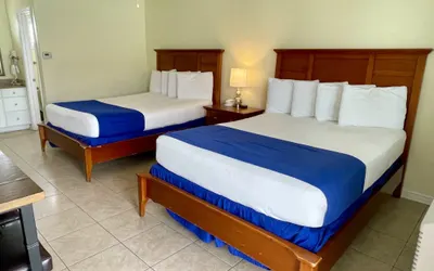 Beachgate Condo Suites and Hotel 434