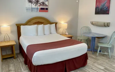 Beachgate Condo Suites and Hotel 218