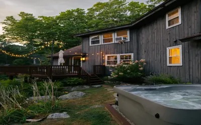 Forest Mountain Lodge