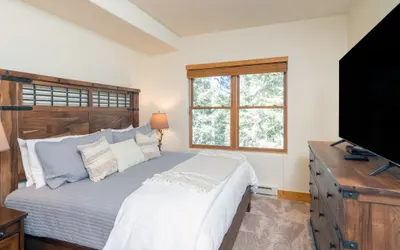 Bear Creek Lodge 303C