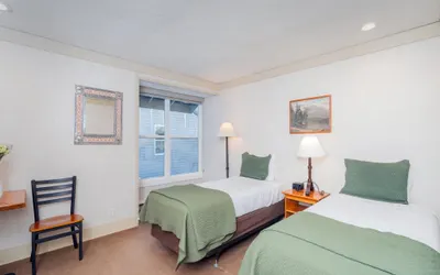 Mountainside Inn 218