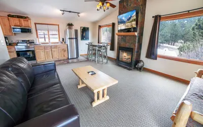 Rocky Mountain Retreat 1B