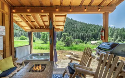 Beaver Hill Cabin near Plain