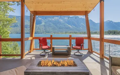 Lazy Bear Lodge