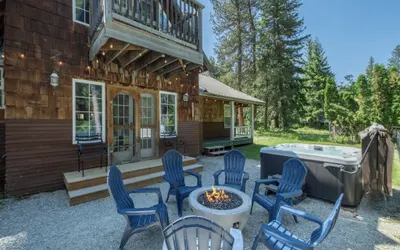 Family Cabin | Built for Gathering | Seasonal pool | Chefs Kitchen | Hot Tub