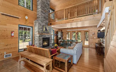 Pine Acres | Forest Retreat | Wooded Privacy | Hot tub