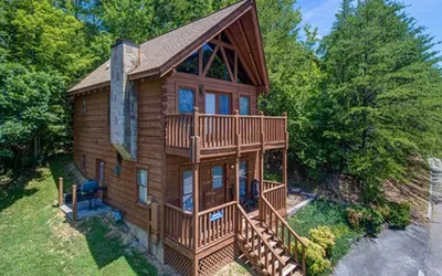 ER16 - Six Bear Lodge Cabin