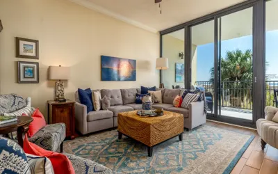 Calm Seas - Holiday Isle #119