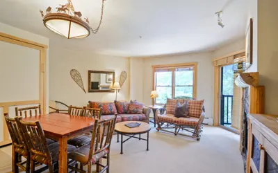 Copper Springs 1 Bedroom Condo #323