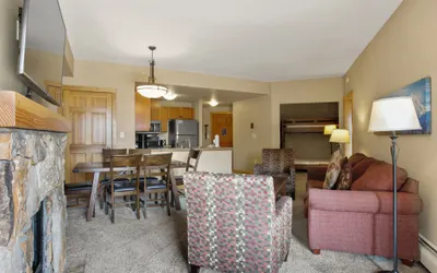 Passage Point 1 Bedroom + Den Condo #610