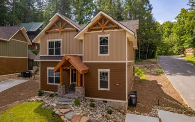 Smoky Pines Chalet