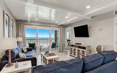 Fully Remodeled Condo with Atlantic Ocean View and Access to Private Fishing Pier
