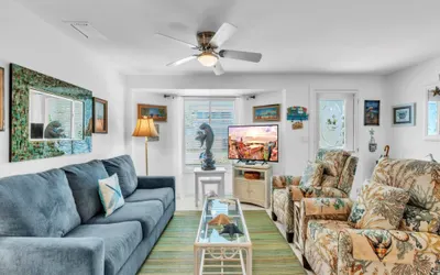 Beach N Bay 204