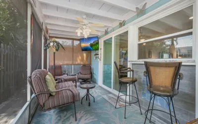 Beach N Bay 204