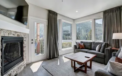 Brand New Clear Water Lofts -  2br Premier Condo - Kids Ski Free, No Cleaning Fee
