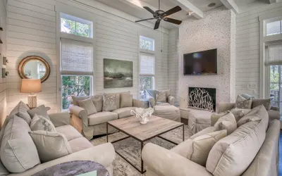 213 Scrub Oak Circle