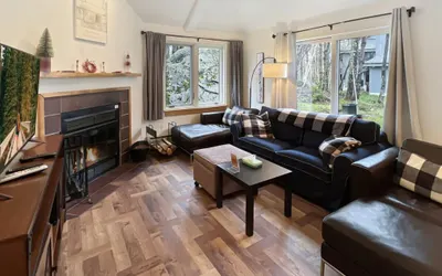 Woods Village 43
