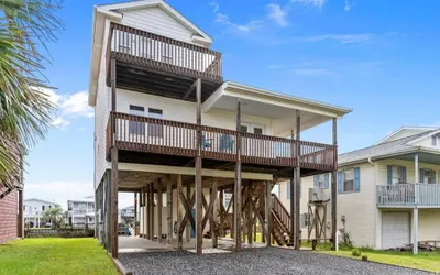 Life of Sea-Renity / 112 Burlington Street