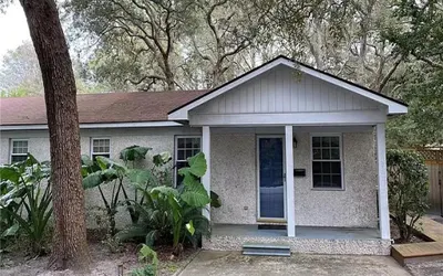 AZALEA COTTAGE DUPLEX