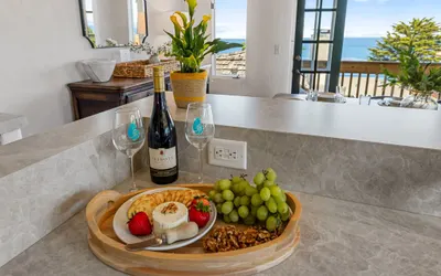 3263 Villa by the Sea