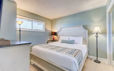 1104 Starfish Room