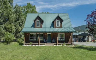 Farmhouse in Plain