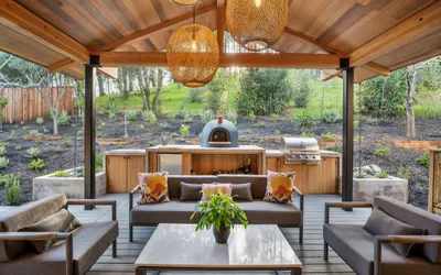 Hidden Oasis ~ a Private Luxury Home in Healdsburg