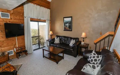 Seven Springs 1 BR+Loft Condo, Ski In Ski Out!