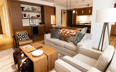 Mountain Modern 3 Bedroom Deluxe Condo, Sleeps 10! Save 20% on 7+ Nights!
