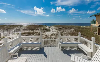 Howell Gulf House 2865