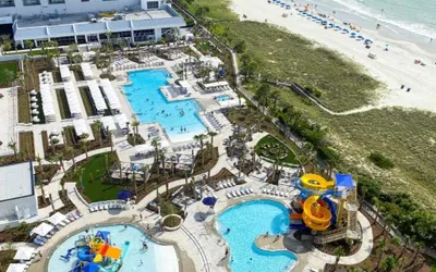 Stylish Oceanview 2BR - 1603 Royale Palms