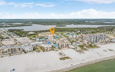 50 Gulf Beach Rd - Unit 1 - 15% off through September 2024