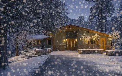 River Heights Home | Elevated Views | Hot Tub | Private and Peaceful