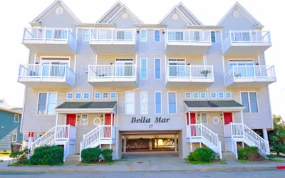 Bella Mar C
