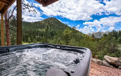 Eldondale -- Best Views in Estes Park - Serene, Hot Tub, Wildlife - 22-ZONE3272